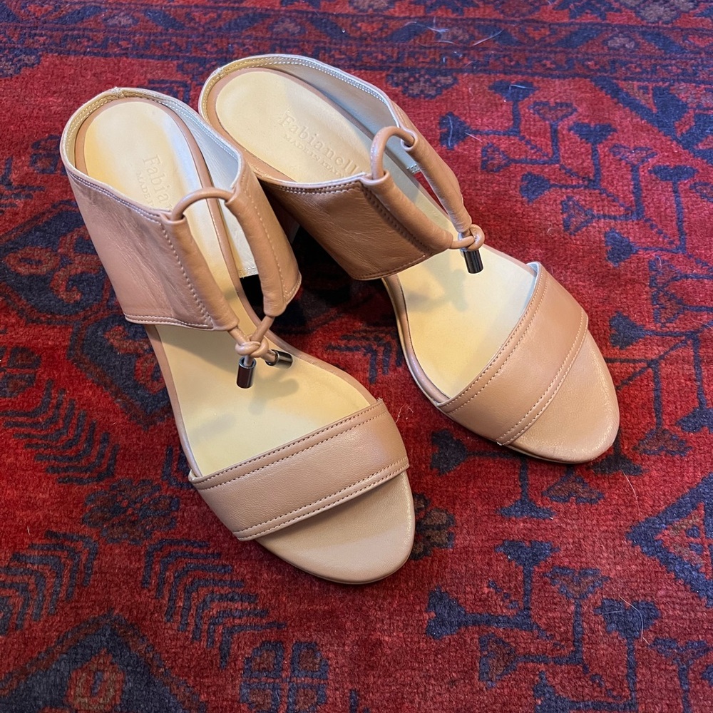 Fabinnelli Block Heel Tie Sandals
